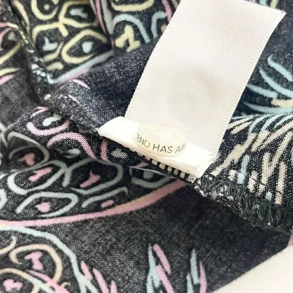 Chubbies Friday Shirt neon pineapple button-up  - size medium - Picture 7 of 10